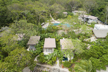 Hotel Nantipa  / Garnier Arquitectos
