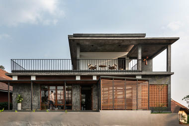 Kutta Estate House / EDOM Architecture