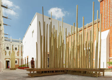 10 instalaciones efímeras intervienen patios históricos en Puebla, México