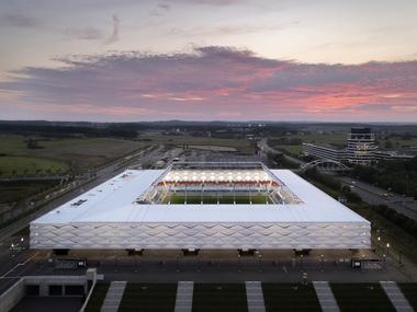 Stade de Luxembourg Football and Rugby Stadium  / gmp Architects