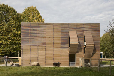 Petting Farm / 70F Architecture