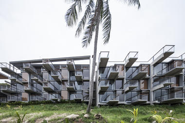 Varivana Resort Koh Phangan / Patchara + Ornnicha Architecture