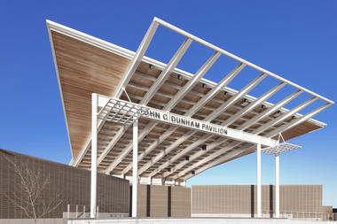 Dunham Pavilion at Aurora RiverEdge Park / Muller&Muller