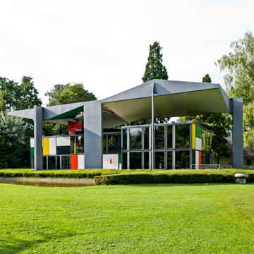 AD Classics: Centre Le Corbusier (Heidi Weber Museum) / Le Corbusier
