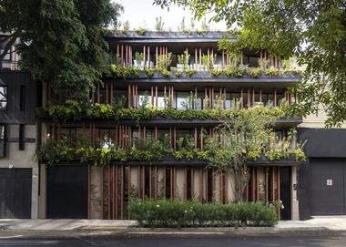 Edificio Cova07 / DFArquitectos