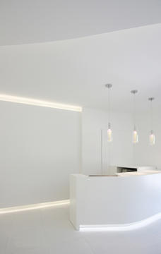 Gallery of The Light Box  / Esculpir el Aire  - 2