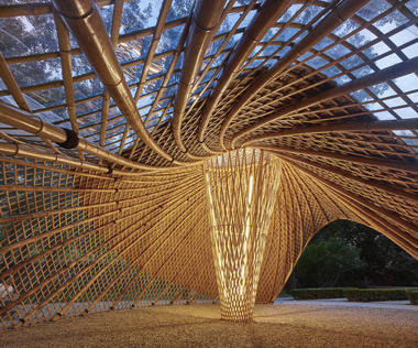 Swirling Cloud: Bulletin Pavilion for BJFU Garden Festival / SUP Atelier