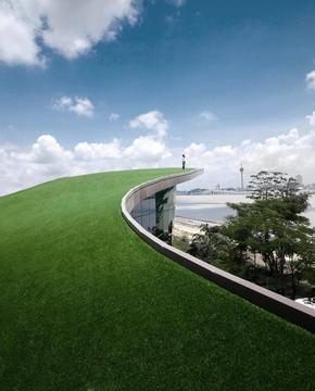 Lotus Square Art Center / Raynon Chui Design