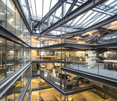 Refurbishment of the Shift Building in Paris / Arte Charpentier Architectes