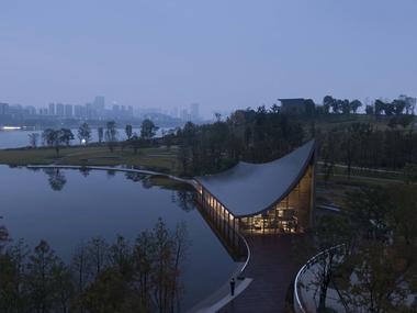 Gallery of Chengdu Xinglong Lake CITIC Bookstore / MUDA-Architects  - 9