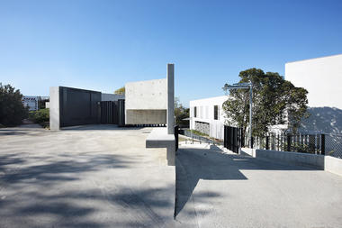 Residence And Day Center For People With Intellectual Dishabilities And Troubles Of Behavior / Onze04 Architecture
