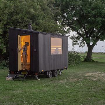 Taking Comfort Anywhere: A Conversation About Mobile Saunas