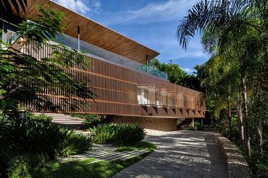 德尔塔别墅 / Bernardes Arquitetura