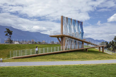 No. 5 Service Station of the Ecological Corridor around Erhai Lake / 3andwich Design / He Wei Studio