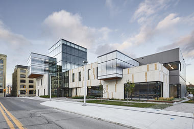 Richardson Innovation Centre / Number TEN Architectural Group