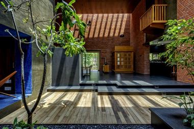 Brick House / A for Architecture