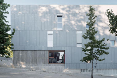 The Nursing Home at Oleiros  / TCU Arquitectos