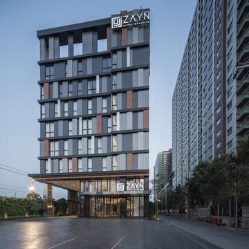 Srinakarin Hotel / Archimontage Design Fields Sophisticated