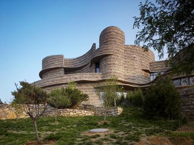 Tianjin Ji County Geological Museum / TianJin University Research Institute
