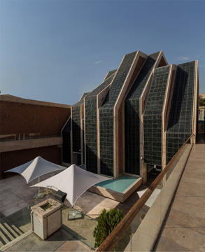 Imam  Reza Complex  / Kalout Architect Studio