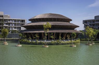 Vedana Restaurant / VTN Architects