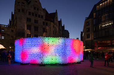 Ring (do/undo/redo): Una instalación temporal de Brut Deluxe e Imagen Subliminal para la Lichtfest Leipzig 21
