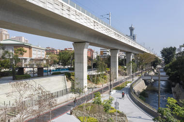 Taichung Green Corridor / Mecanoo