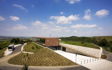 Pannonhalma Abdij Visitor Centre / Roeleveld Sikkes