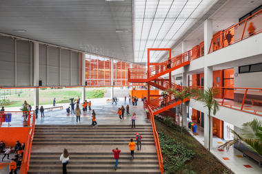 Colégio Positivo Internacional  / Manoel Coelho Arquitetura e Design