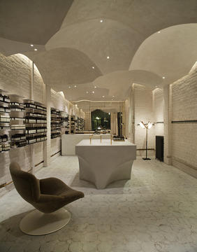 9 Aesop Stores that Revitalize Architectural Simplicity