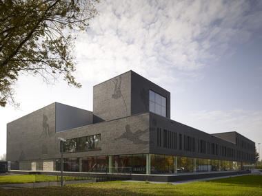 Fontys Sports College / Mecanoo