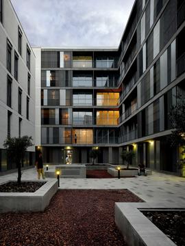 46 Social Houses / Gabriel Verd