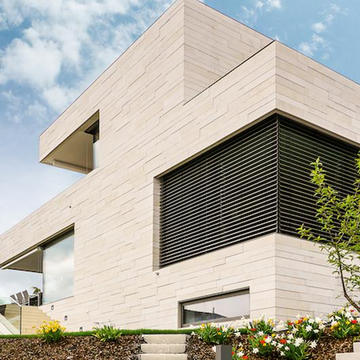 Facade System -  LINEA from Franken-Schotter