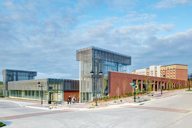 Coralville Intermodal Facility / Neumann Monson Architects