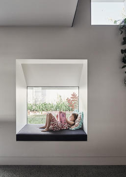 画廊 ‘山峦’起伏，RaeRae 之家 / Austin Maynard Architects  - 35