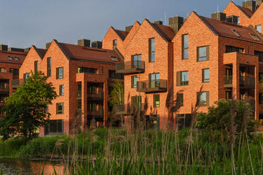 Riverview Complex / APA Wojciechowski Architects