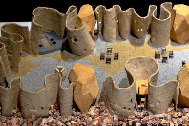 Gallery of Sadhu Vegetarian Restaurant / Adrei Studio  - 28