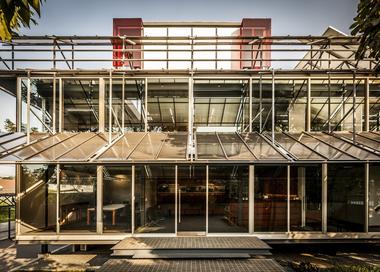 Oficina Pakkred  / Geodesic Design Co.,Ltd.