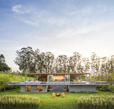 MS Residence / Jacobsen Arquitetura