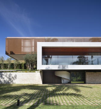 EP House / Otto Felix Studio