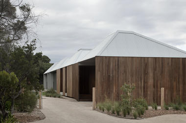 Point Lonsdale House / Edition Office