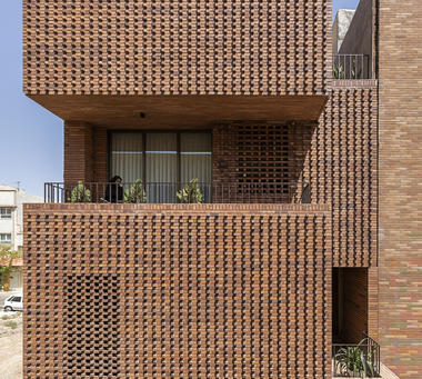 La casa del callejón / Marziah Zad + Raha Ashrafi + Mohsen Marizad