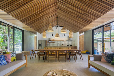 Gallery of Caribbean Courtyard Villa / Studio Saxe  - 21
