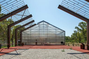 Centro de desarrollo agrícola de Izmir - Sasalı Biolab / Mert Uslu Architecture