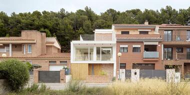 Casa 22 Avellaners  / Guillem Carrera