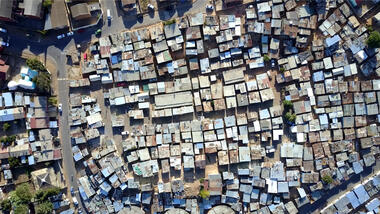 Galería de Derecho a la ciudad y conflictos urbanos en América Latina, ¿qué debemos hacer?  - 1