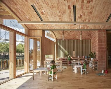 Escola Imagine Montessori  / Gradolí & Sanz