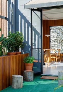 Galeria de Estúdio Hostins-Borges / Natan Hostins design + Yuri Borges design co  - 5