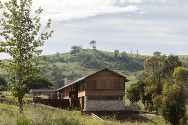 Casa Stonelea / Matthew Woodward Architecture