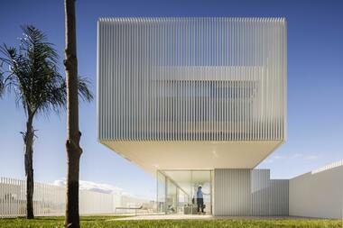 Casa Piera / Fran Silvestre Arquitectos